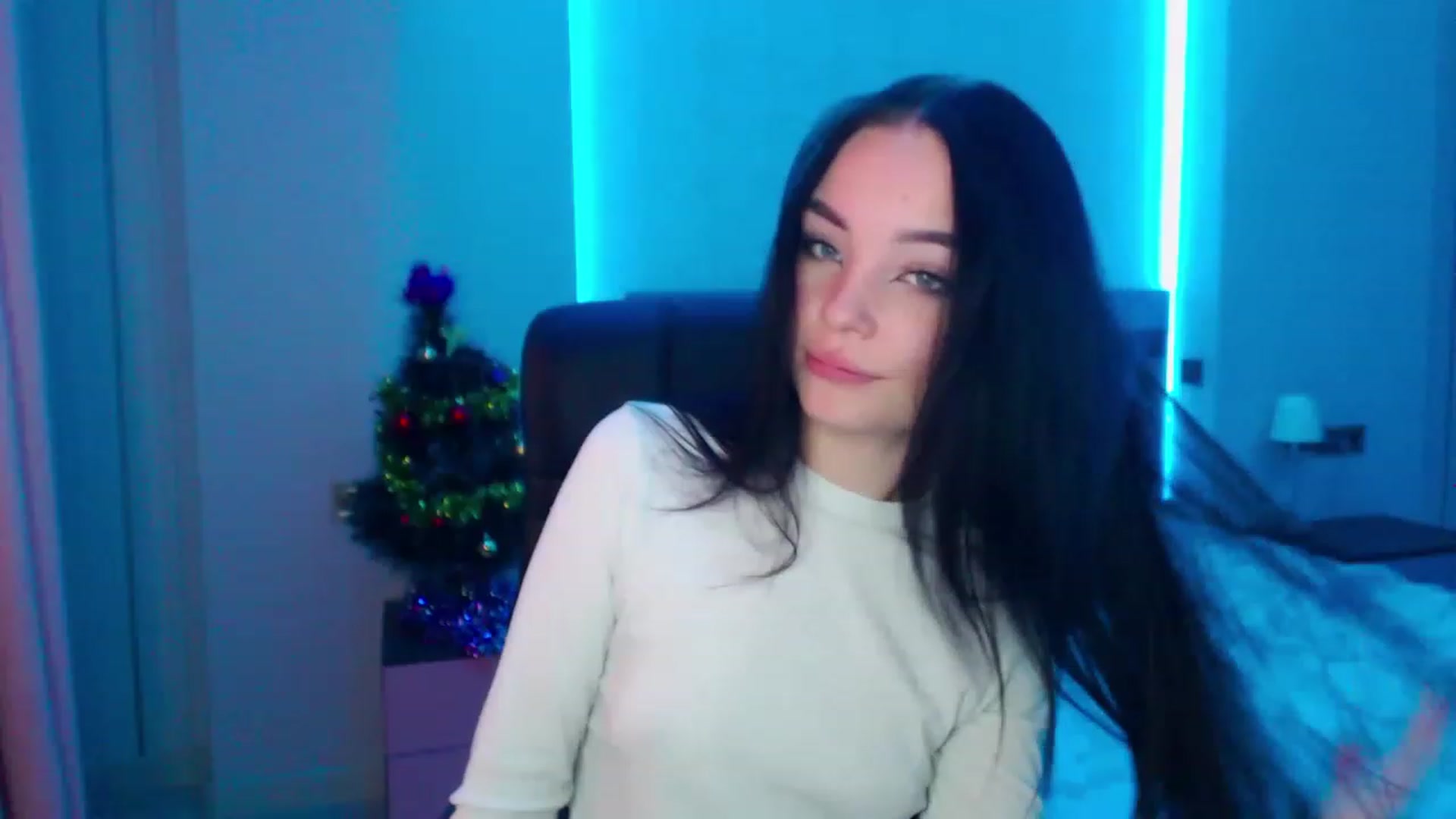 Gallery image thumbnail from SonyaOlsen's myfreecams stream on, 01/20/2023, 09:53 image 5 of 20