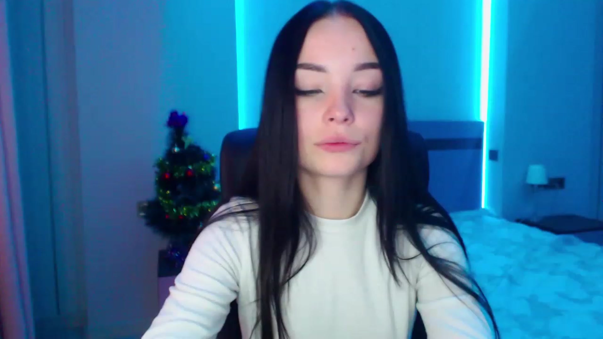 Gallery image thumbnail from SonyaOlsen's myfreecams stream on, 01/20/2023, 09:53 image 17 of 20