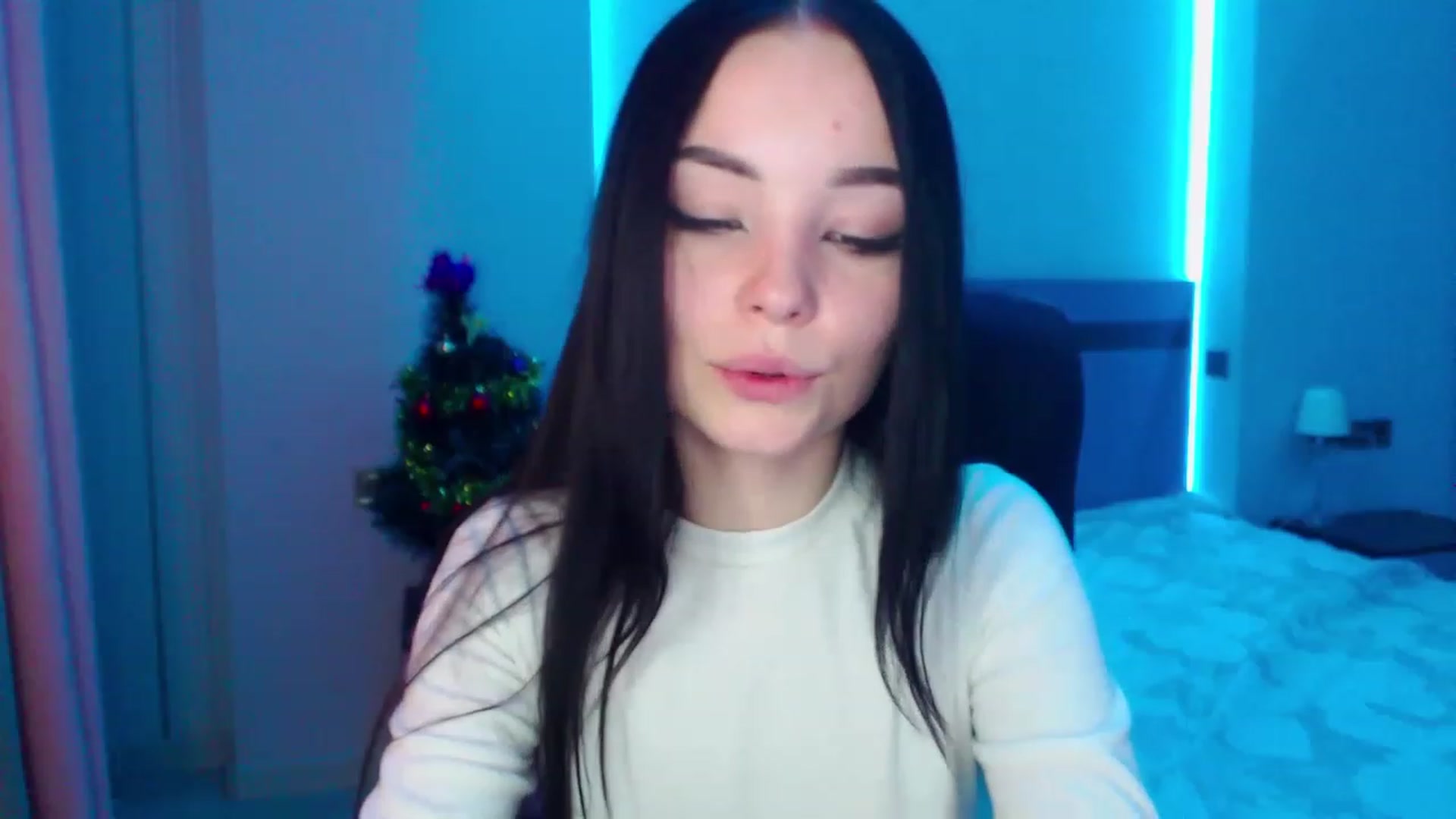 Gallery image thumbnail from SonyaOlsen's myfreecams stream on, 01/20/2023, 11:19 image 20 of 20