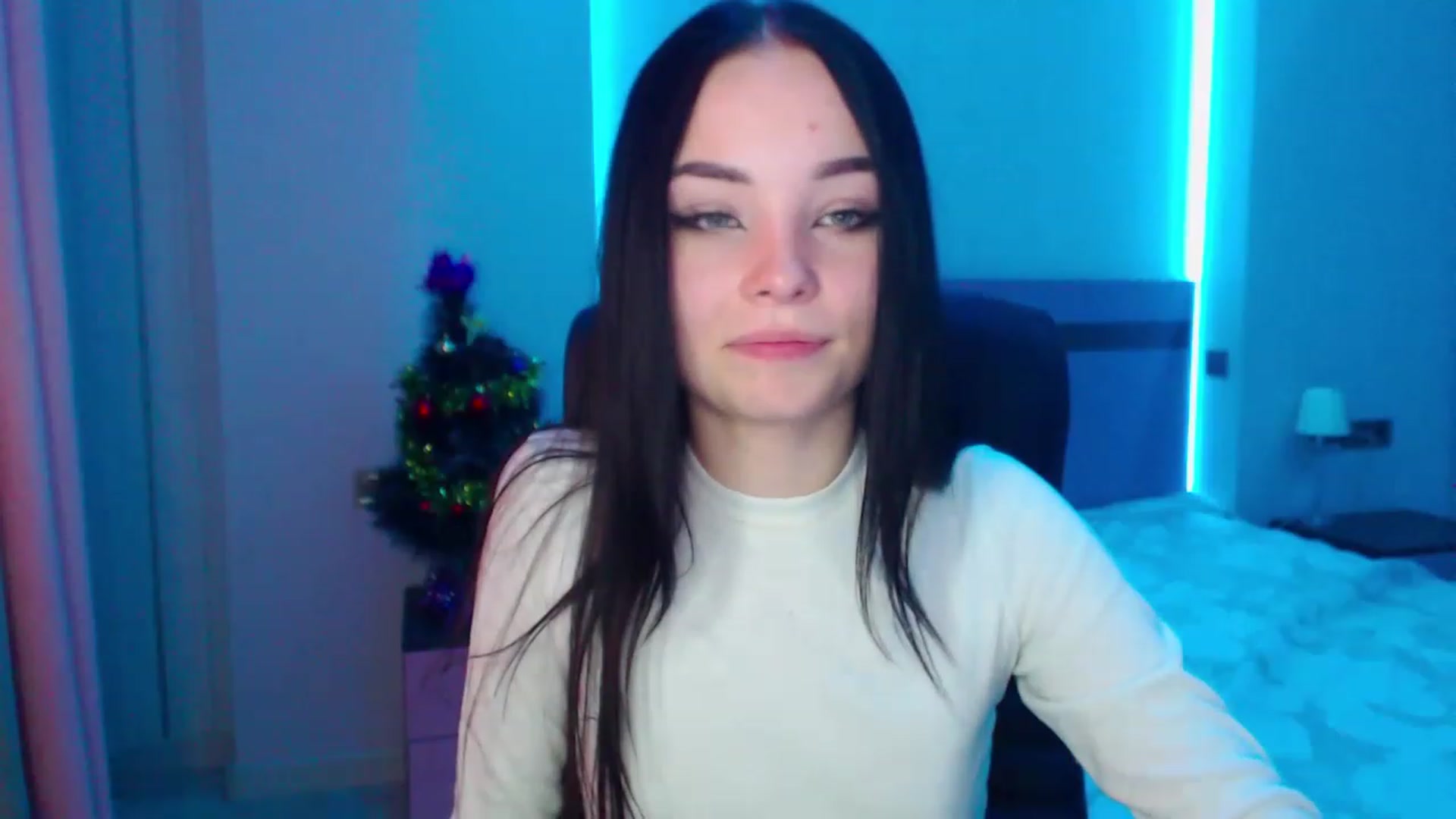 Gallery image thumbnail from SonyaOlsen's myfreecams stream on, 01/20/2023, 11:19 image 5 of 20