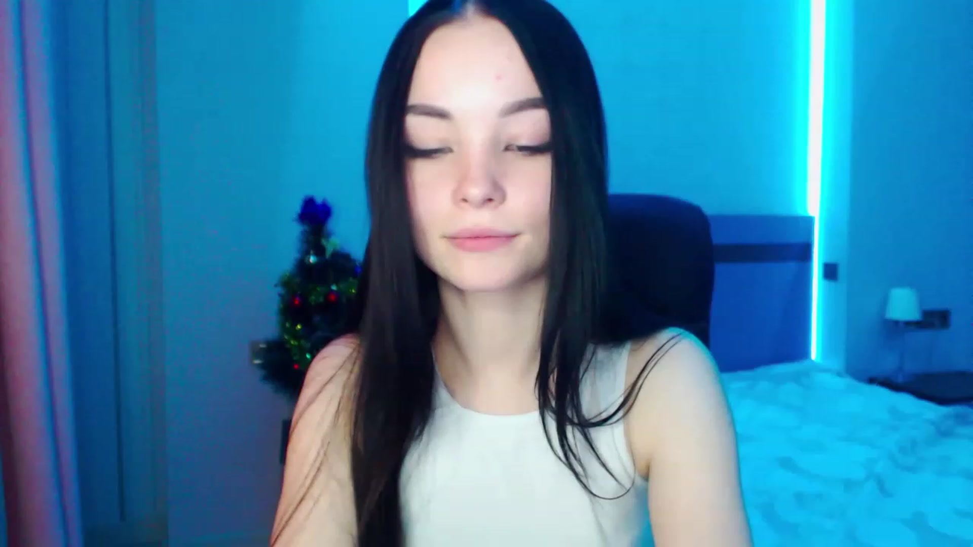 Gallery image thumbnail from SonyaOlsen's myfreecams stream on, 01/21/2023, 11:36 image 16 of 20