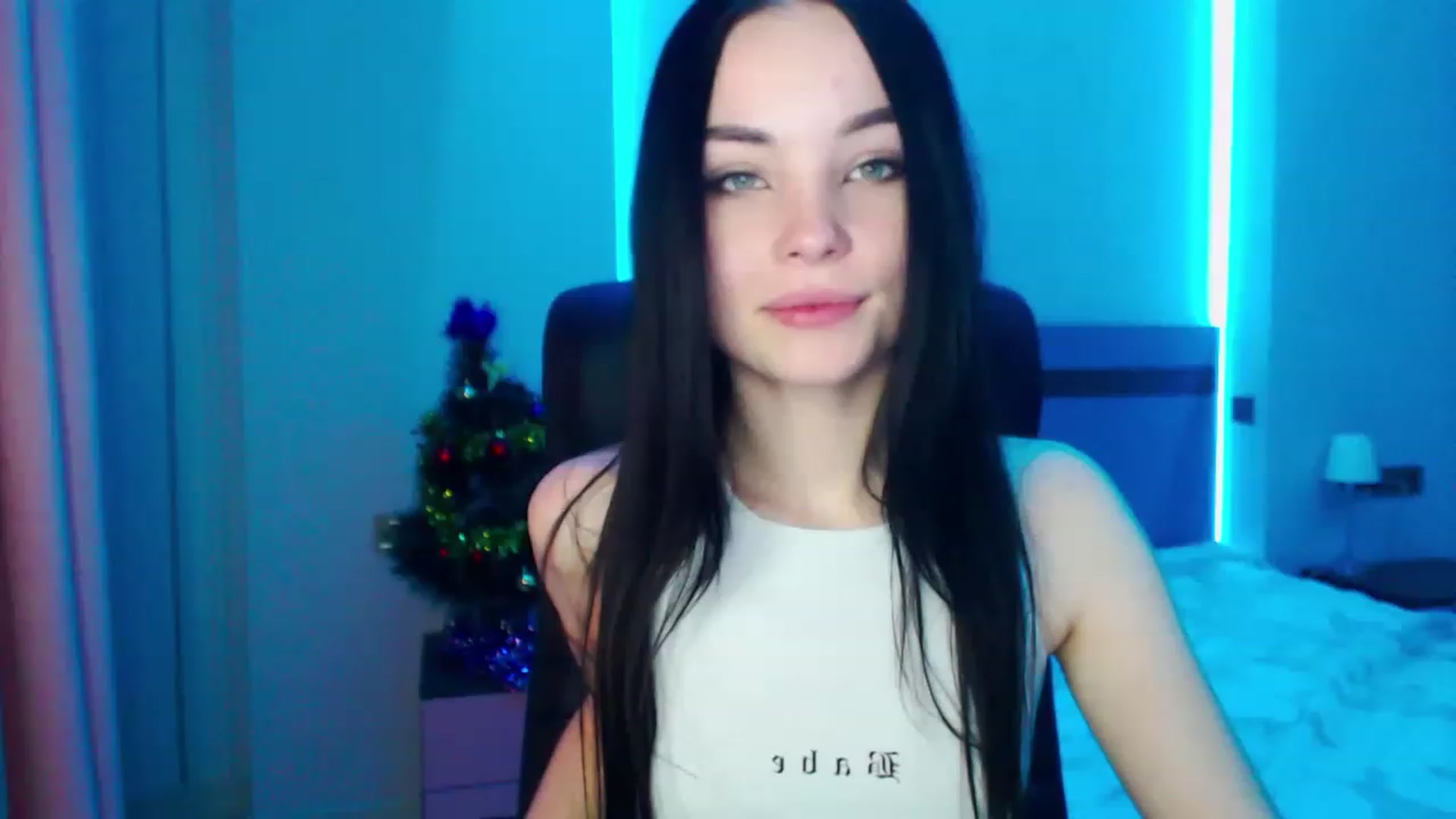 Gallery image thumbnail from SonyaOlsen's myfreecams stream on, 01/21/2023, 11:36 image 4 of 20