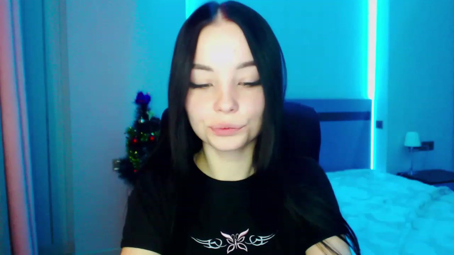 Gallery image thumbnail from SonyaOlsen's myfreecams stream on, 01/23/2023, 10:05 image 7 of 20