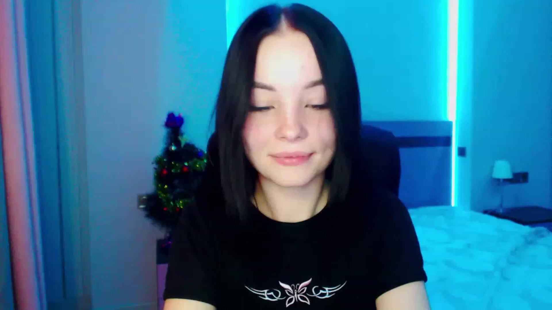 Gallery image thumbnail from SonyaOlsen's myfreecams stream on, 01/23/2023, 10:05 image 1 of 20
