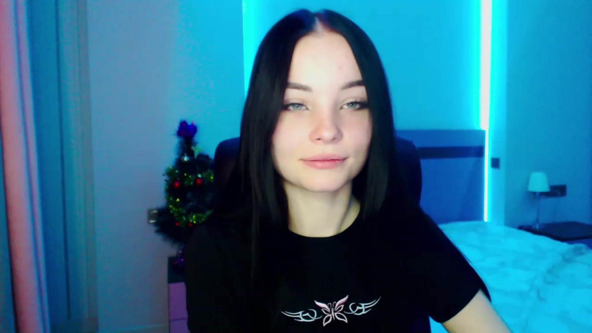 Gallery image thumbnail from SonyaOlsen's myfreecams stream on, 01/23/2023, 10:05 image 2 of 20
