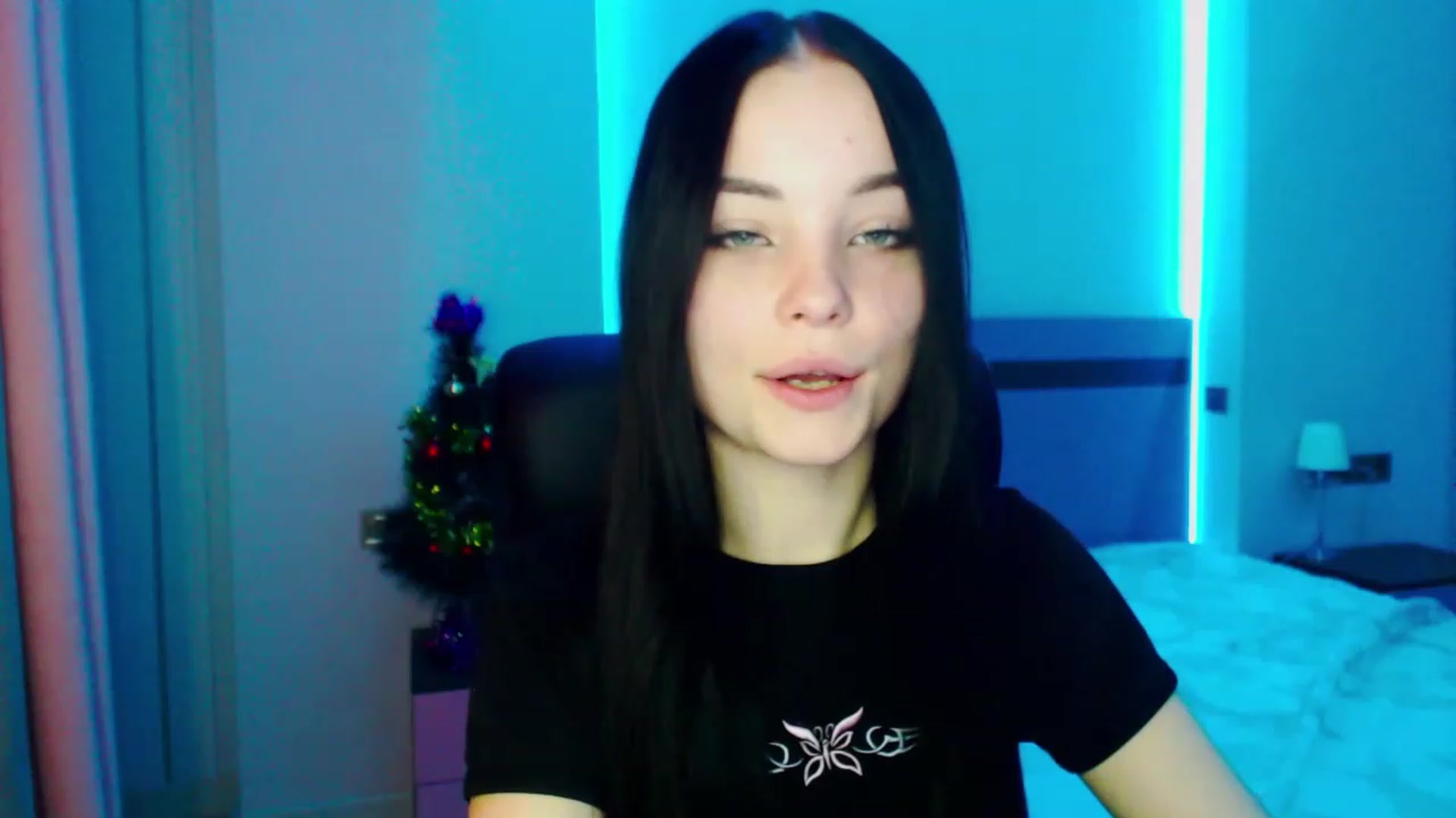 Gallery image thumbnail from SonyaOlsen's myfreecams stream on, 01/23/2023, 10:05 image 8 of 20
