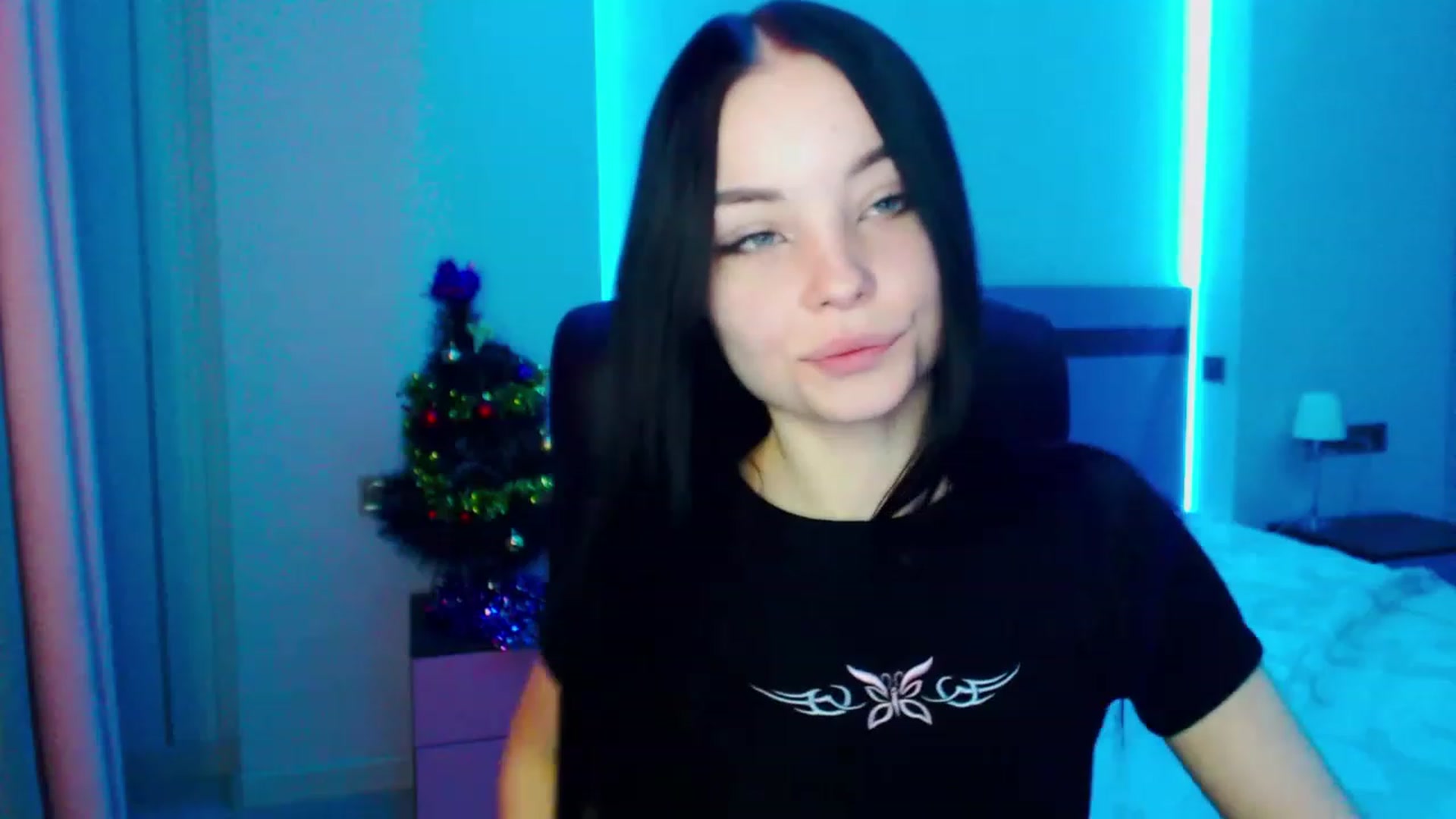 Gallery image thumbnail from SonyaOlsen's myfreecams stream on, 01/23/2023, 11:24 image 5 of 20