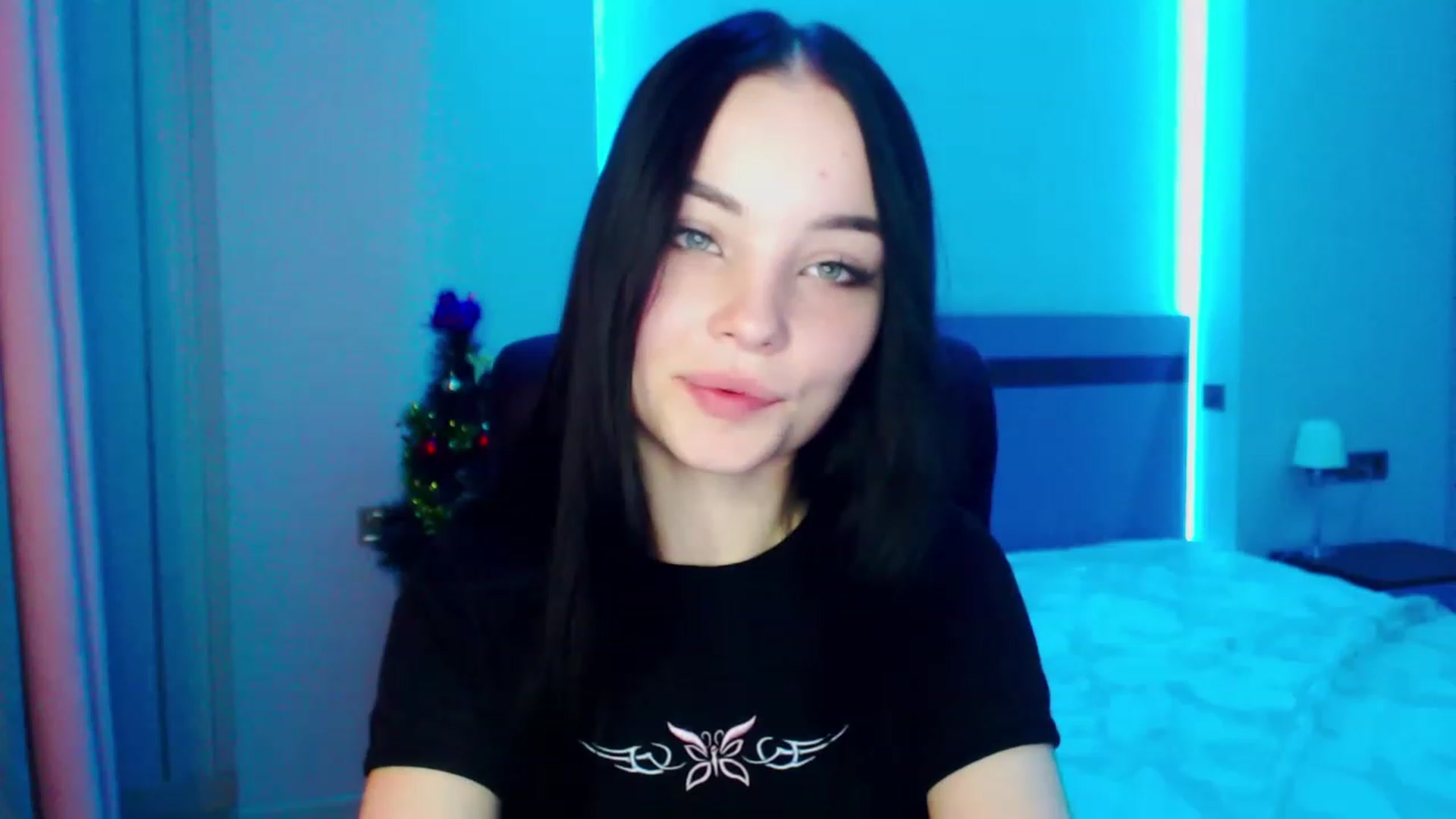 Gallery image thumbnail from SonyaOlsen's myfreecams stream on, 01/23/2023, 11:24 image 19 of 20