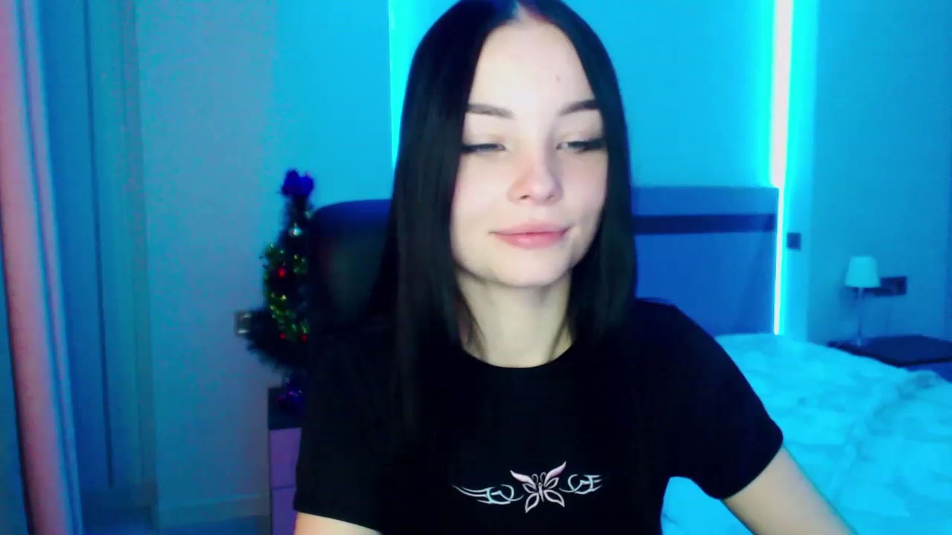 Gallery image thumbnail from SonyaOlsen's myfreecams stream on, 01/23/2023, 11:24 image 6 of 20