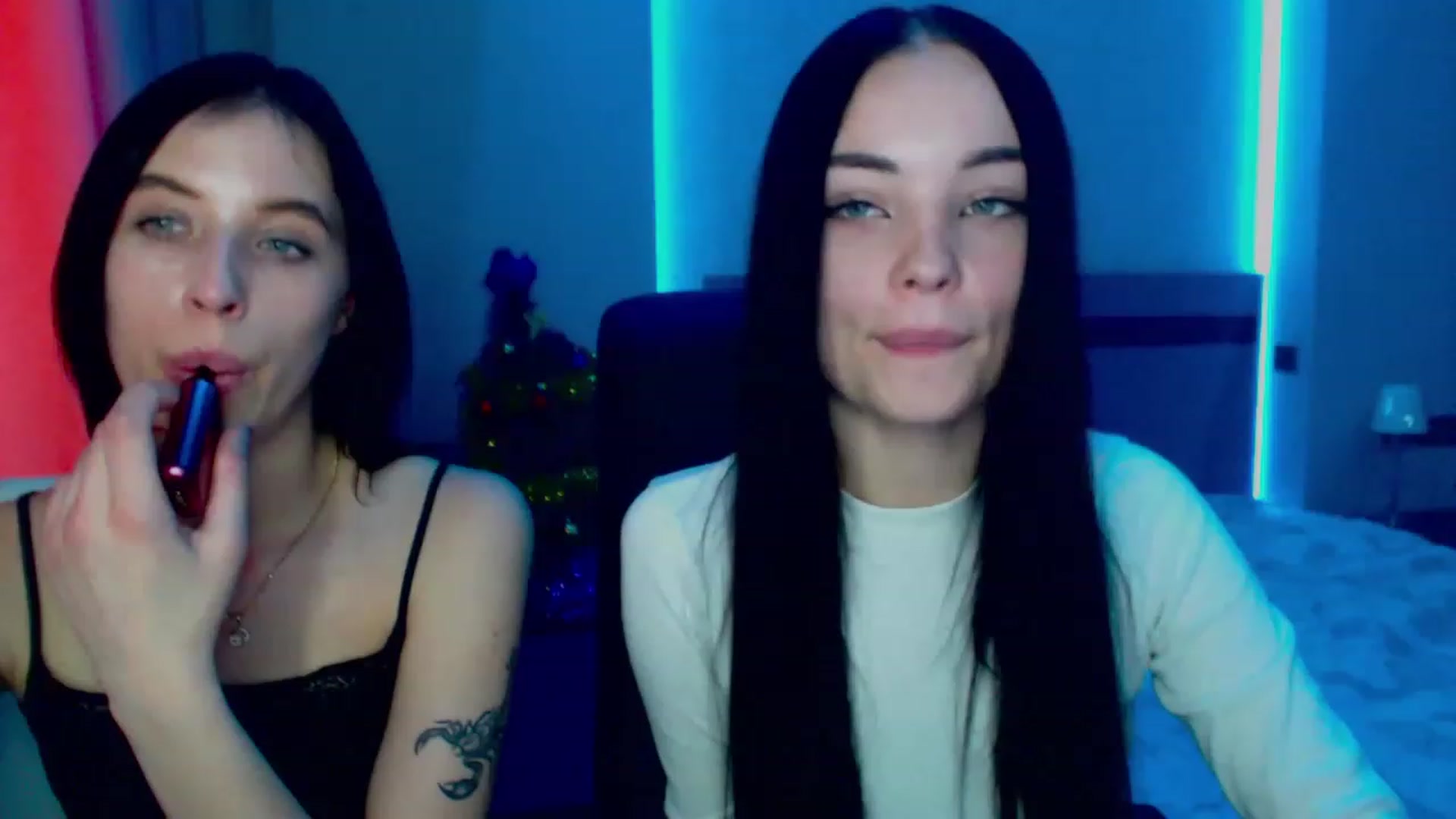Gallery image thumbnail from SonyaOlsen's myfreecams stream on, 01/25/2023, 13:54 image 1 of 20