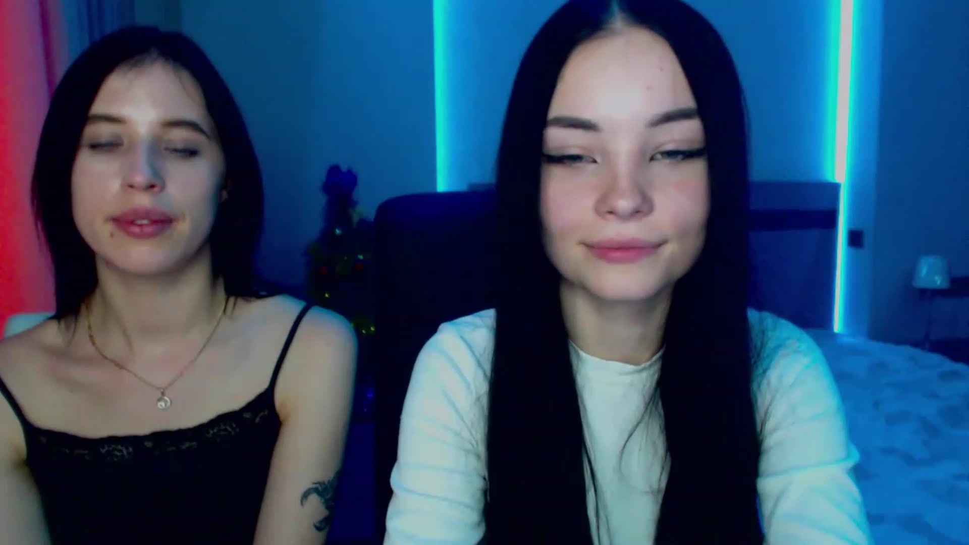 Gallery image thumbnail from SonyaOlsen's myfreecams stream on, 01/25/2023, 13:54 image 8 of 20