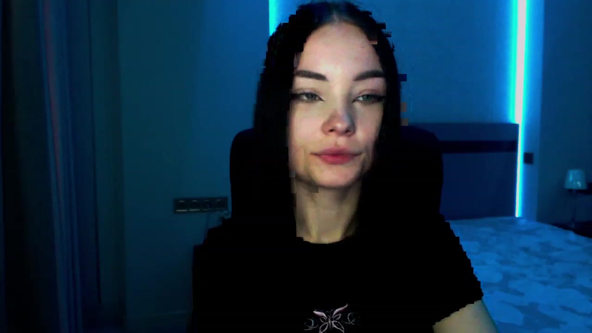 Gallery image thumbnail from SonyaOlsen's myfreecams stream on, 01/31/2023, 13:45 image 7 of 20