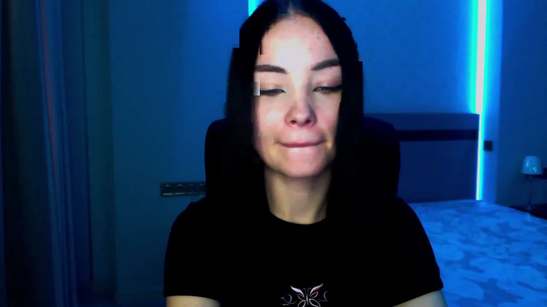 Gallery image thumbnail from SonyaOlsen's myfreecams stream on, 01/31/2023, 13:45 image 15 of 20