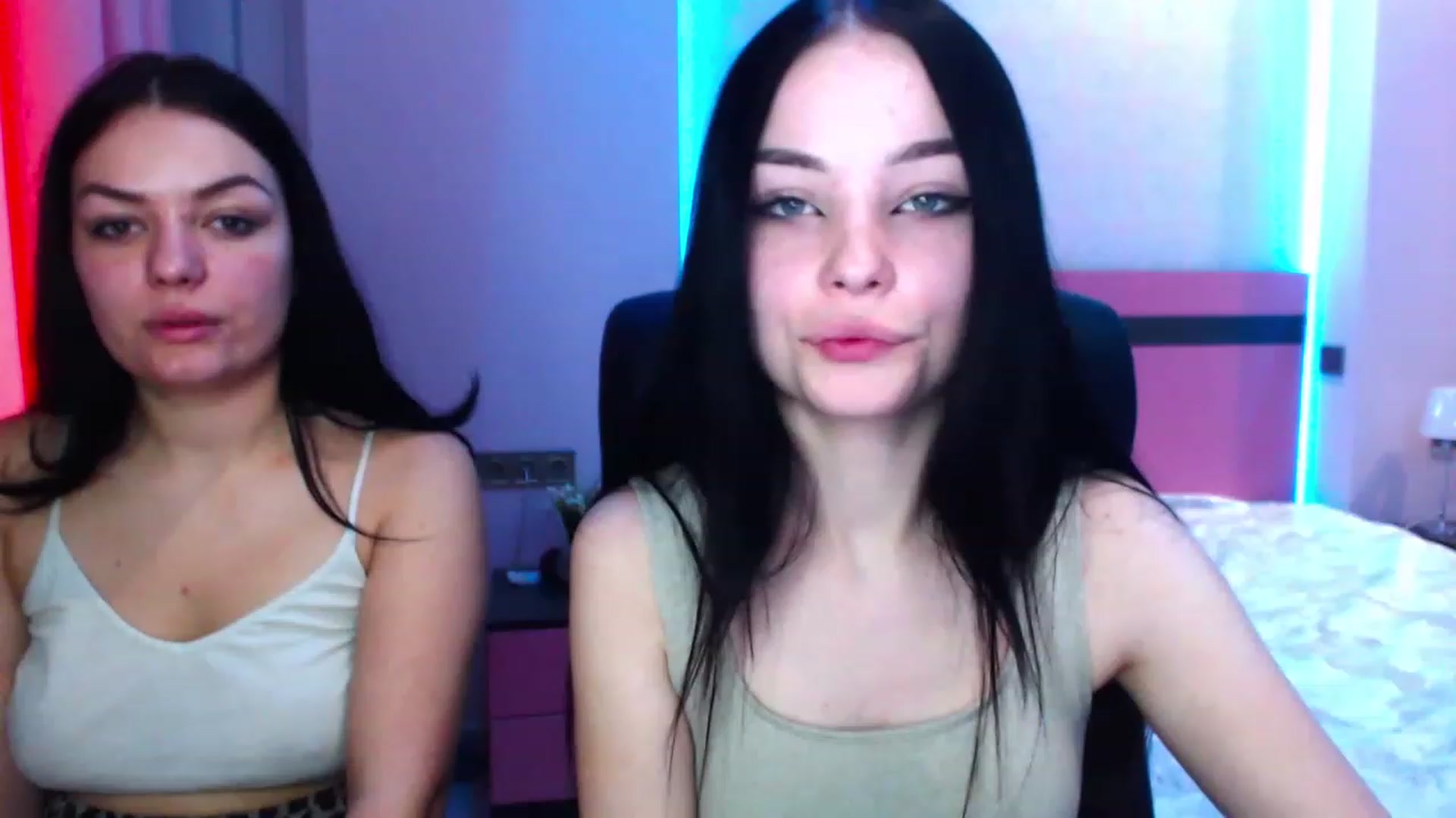 Gallery image thumbnail from SonyaOlsen's myfreecams stream on, 02/02/2023, 11:18 image 11 of 20