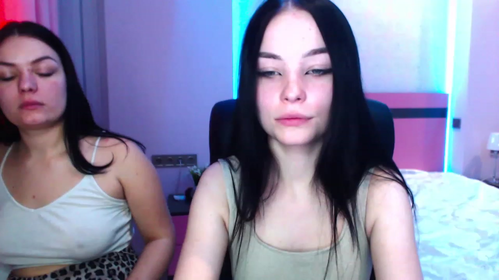 Gallery image thumbnail from SonyaOlsen's myfreecams stream on, 02/02/2023, 11:18 image 14 of 20