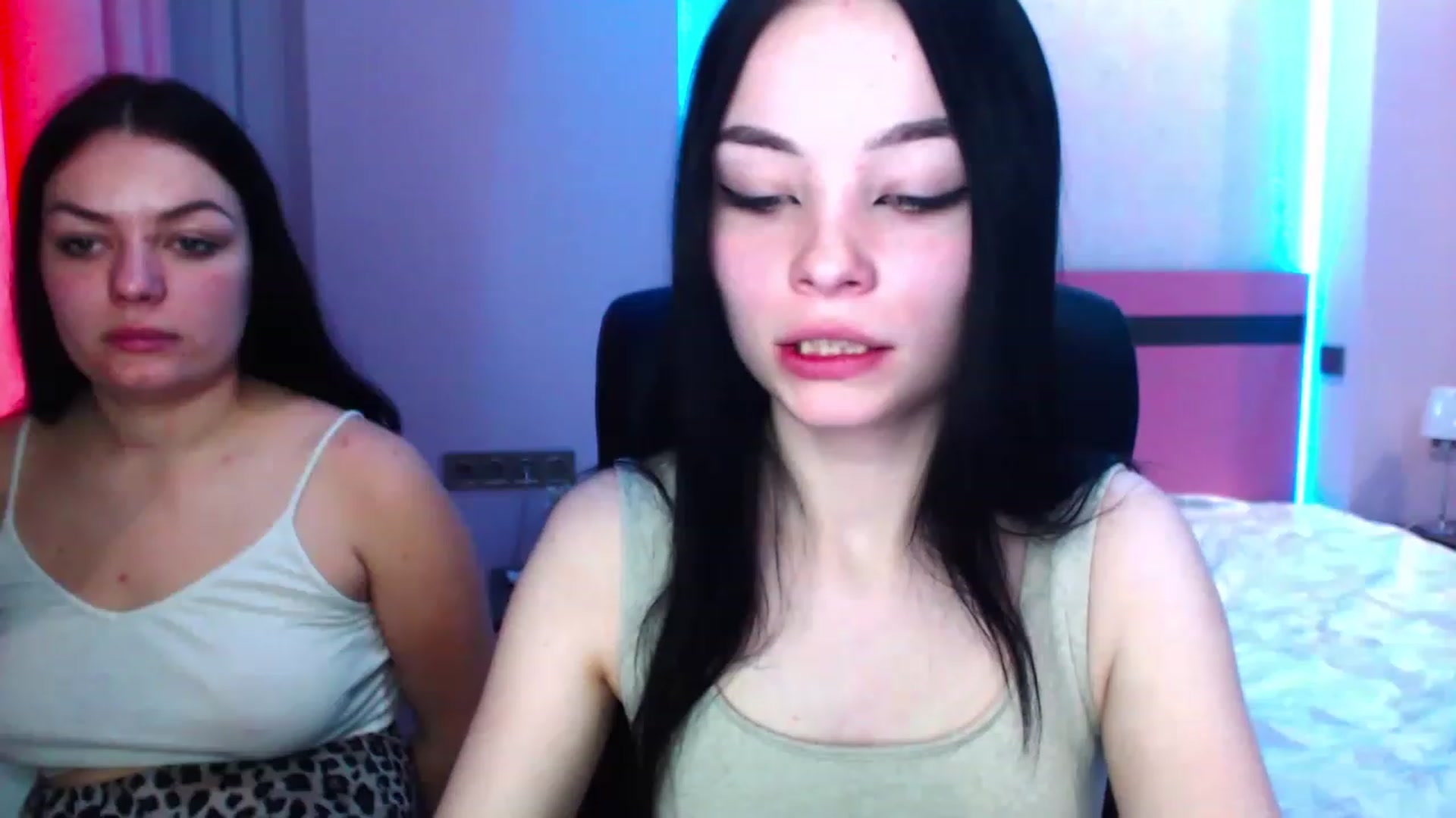 Gallery image thumbnail from SonyaOlsen's myfreecams stream on, 02/02/2023, 11:18 image 17 of 20