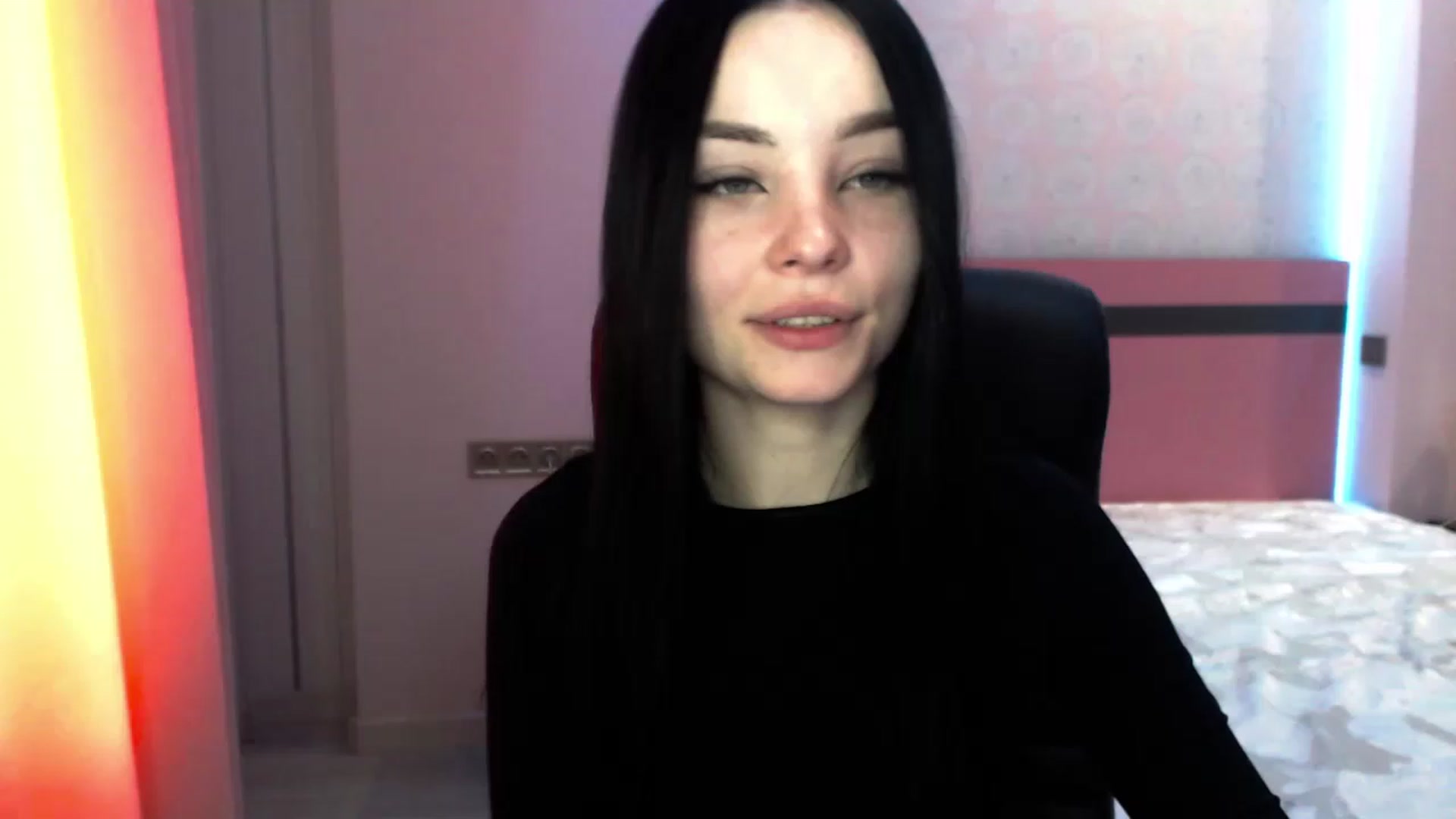 Gallery image thumbnail from SonyaOlsen's myfreecams stream on, 02/06/2023, 09:32 image 9 of 20