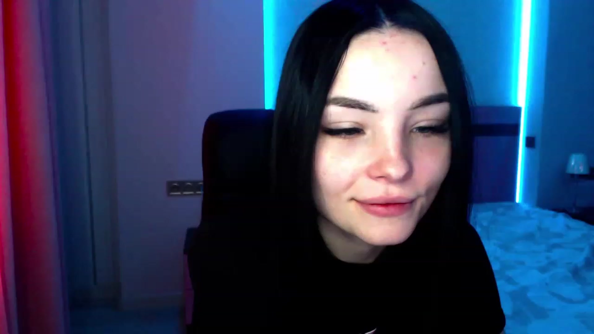 Gallery image thumbnail from SonyaOlsen's myfreecams stream on, 02/07/2023, 10:50 image 1 of 20