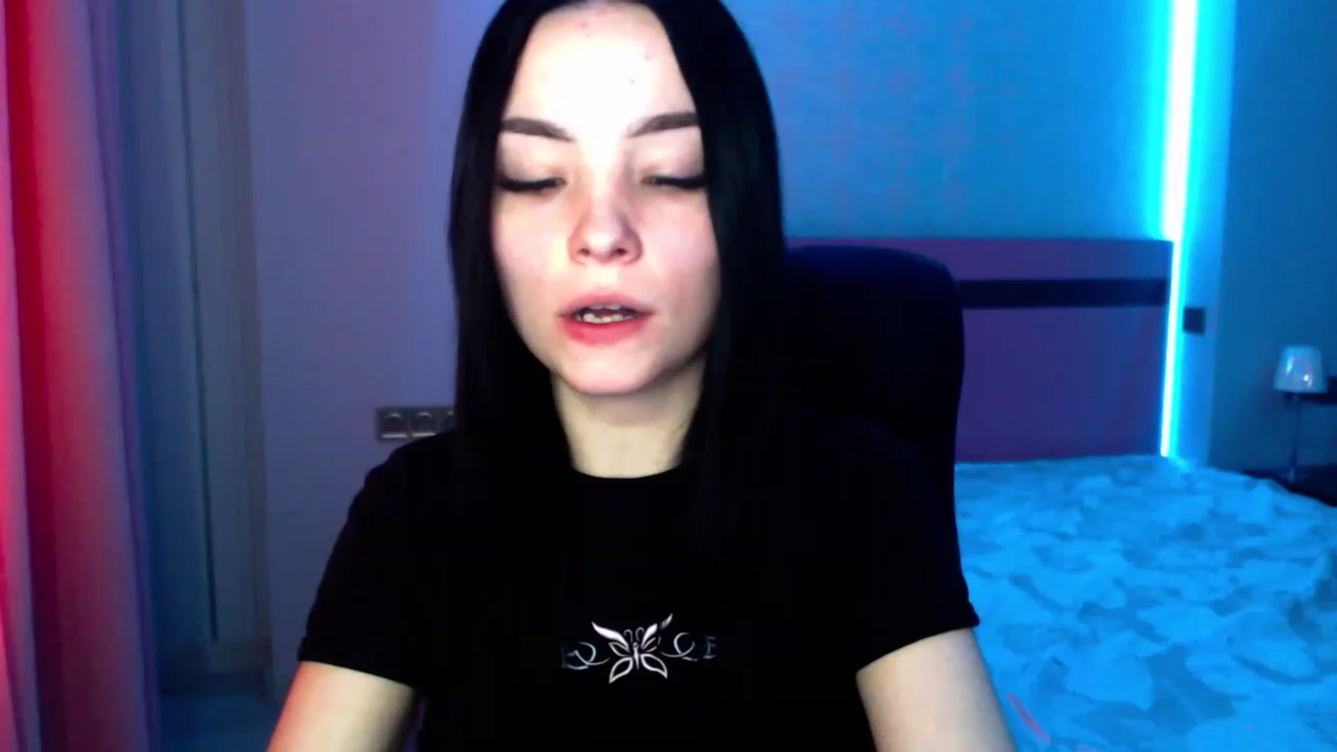 Gallery image thumbnail from SonyaOlsen's myfreecams stream on, 02/07/2023, 10:50 image 2 of 20