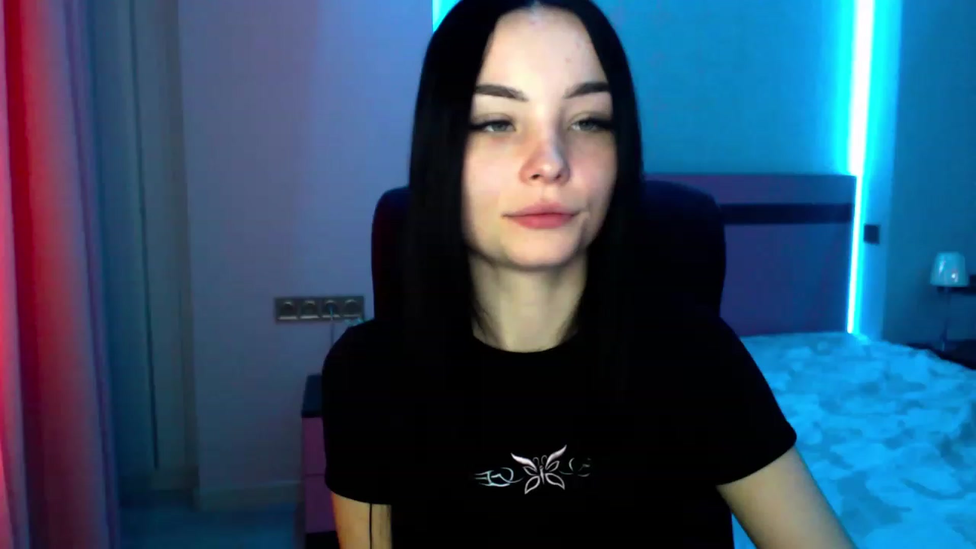 Gallery image thumbnail from SonyaOlsen's myfreecams stream on, 02/07/2023, 10:50 image 13 of 20