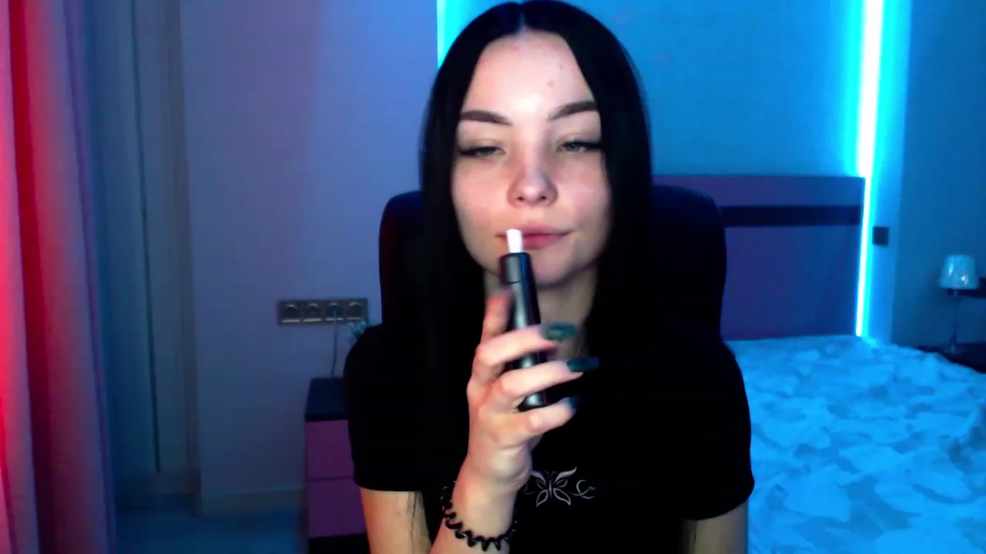 Gallery image thumbnail from SonyaOlsen's myfreecams stream on, 02/07/2023, 11:23 image 6 of 20