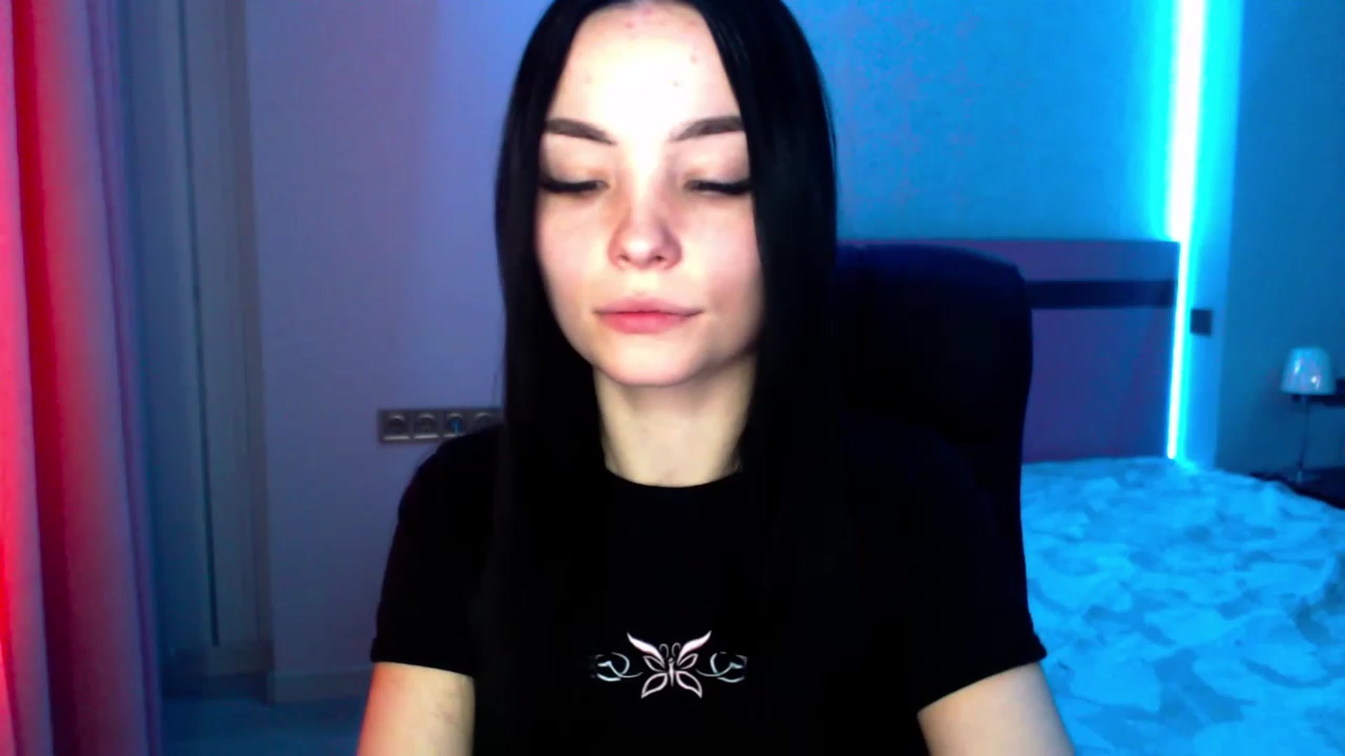 Gallery image thumbnail from SonyaOlsen's myfreecams stream on, 02/07/2023, 11:23 image 18 of 20