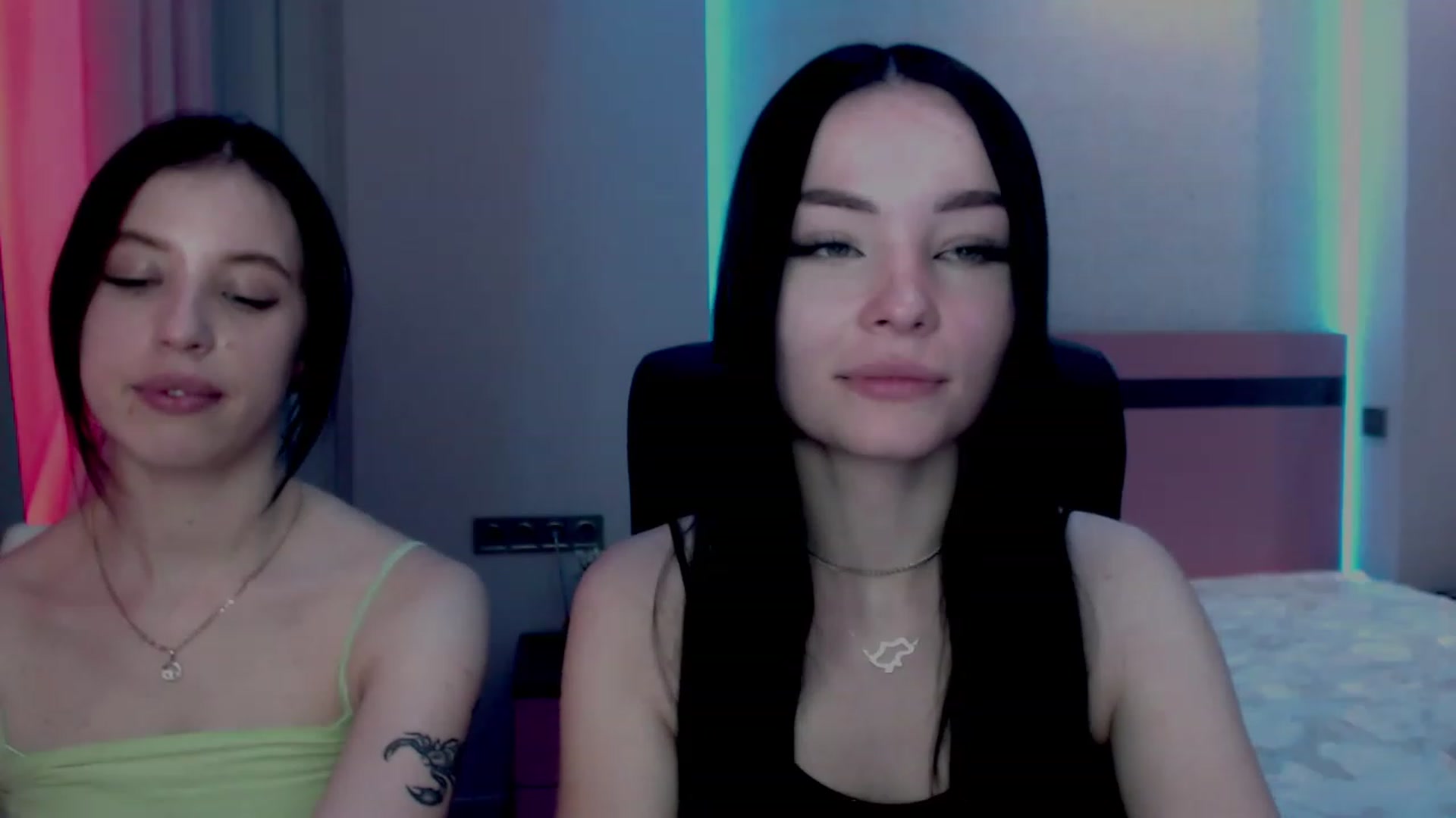 Gallery image thumbnail from SonyaOlsen's myfreecams stream on, 02/09/2023, 10:36 image 15 of 20