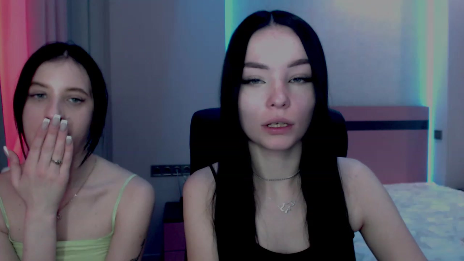 Gallery image thumbnail from SonyaOlsen's myfreecams stream on, 02/09/2023, 10:36 image 13 of 20