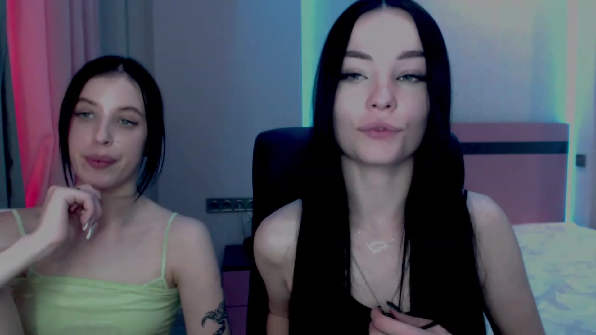 Gallery image thumbnail from SonyaOlsen's myfreecams stream on, 02/09/2023, 11:39 image 16 of 20
