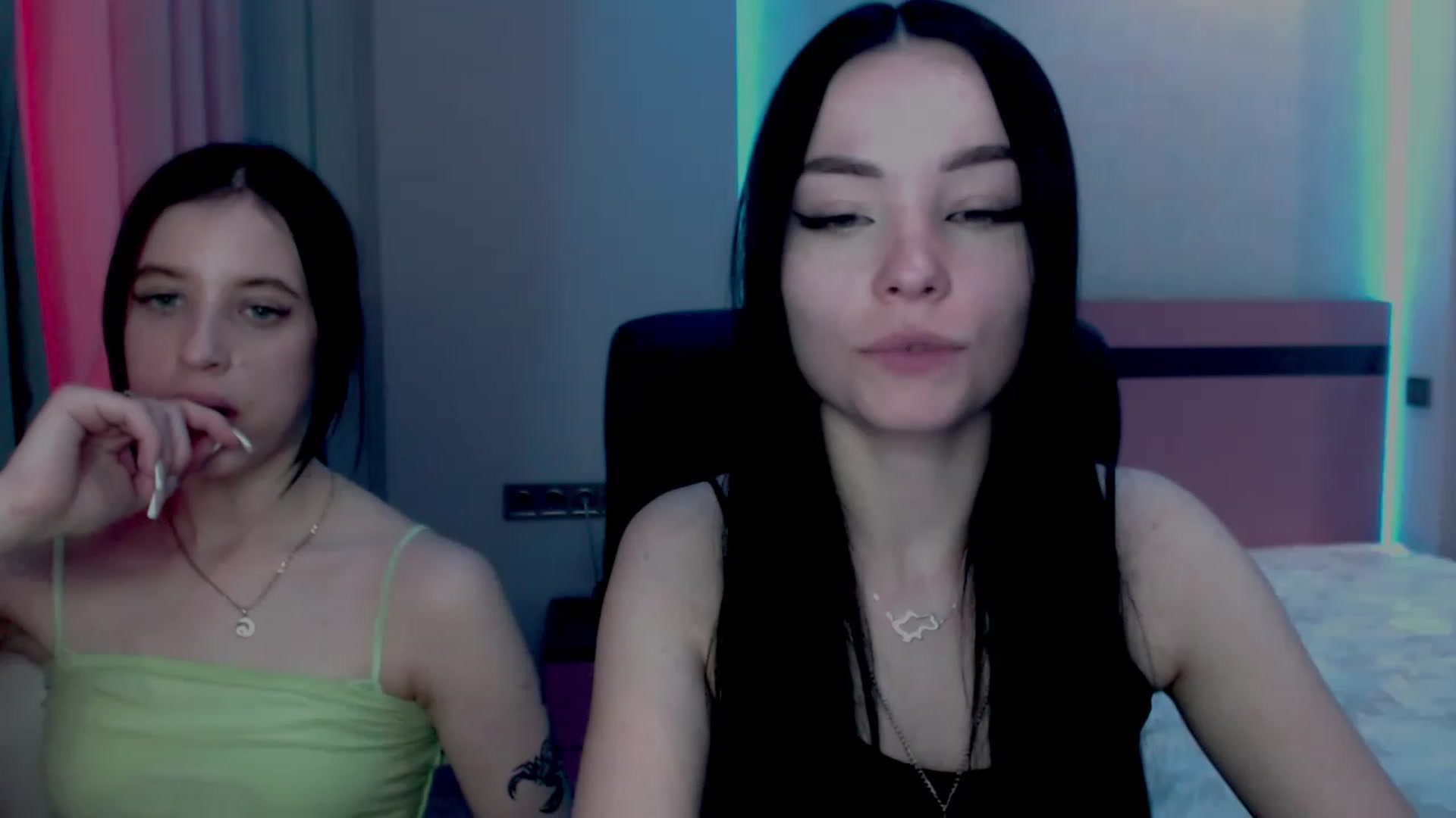 Gallery image thumbnail from SonyaOlsen's myfreecams stream on, 02/09/2023, 11:39 image 8 of 20