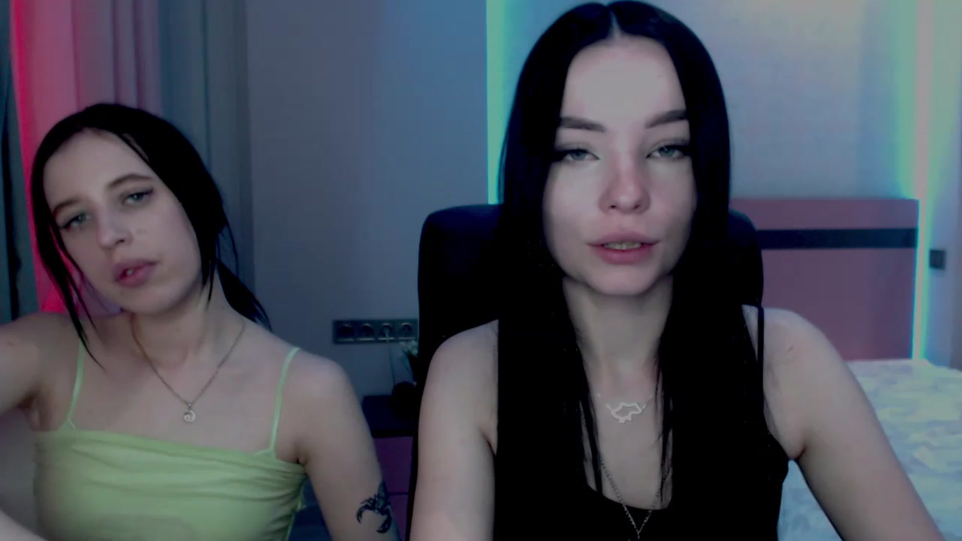 Gallery image thumbnail from SonyaOlsen's myfreecams stream on, 02/09/2023, 11:39 image 10 of 20