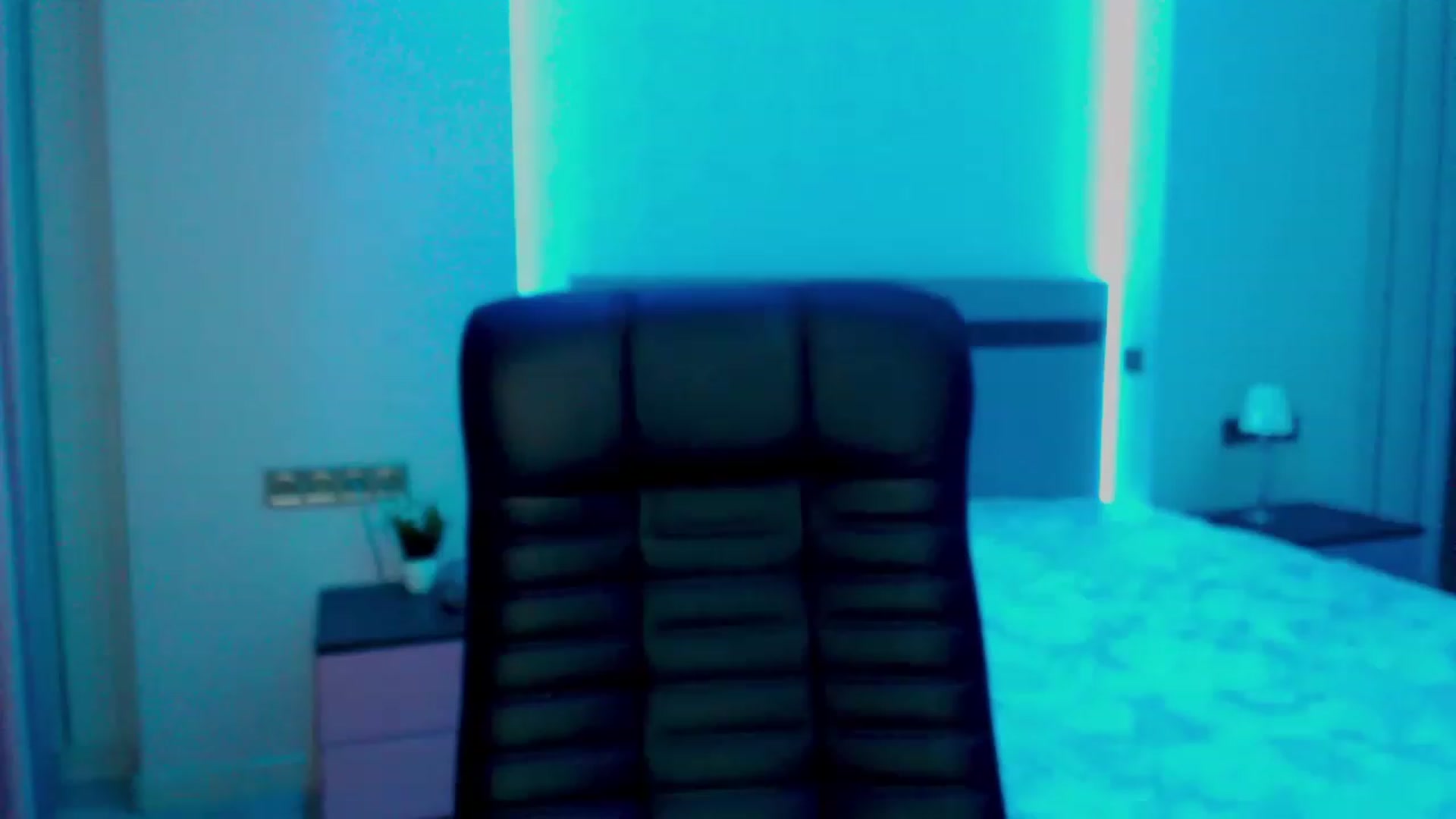 Gallery image thumbnail from SonyaOlsen's myfreecams stream on, 02/15/2023, 11:52 image 15 of 20