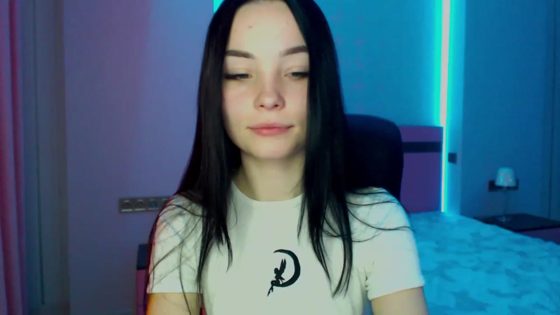 Gallery image thumbnail from SonyaOlsen's myfreecams stream on, 02/16/2023, 09:16 image 2 of 20
