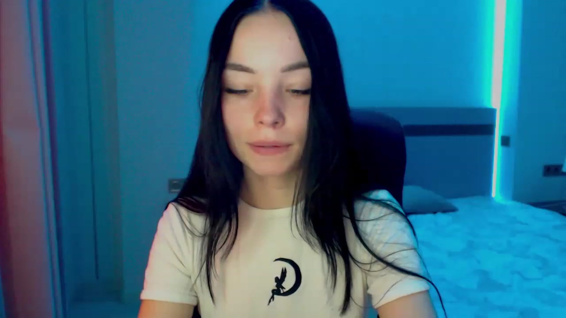 Gallery image thumbnail from SonyaOlsen's myfreecams stream on, 02/27/2023, 11:11 image 12 of 20
