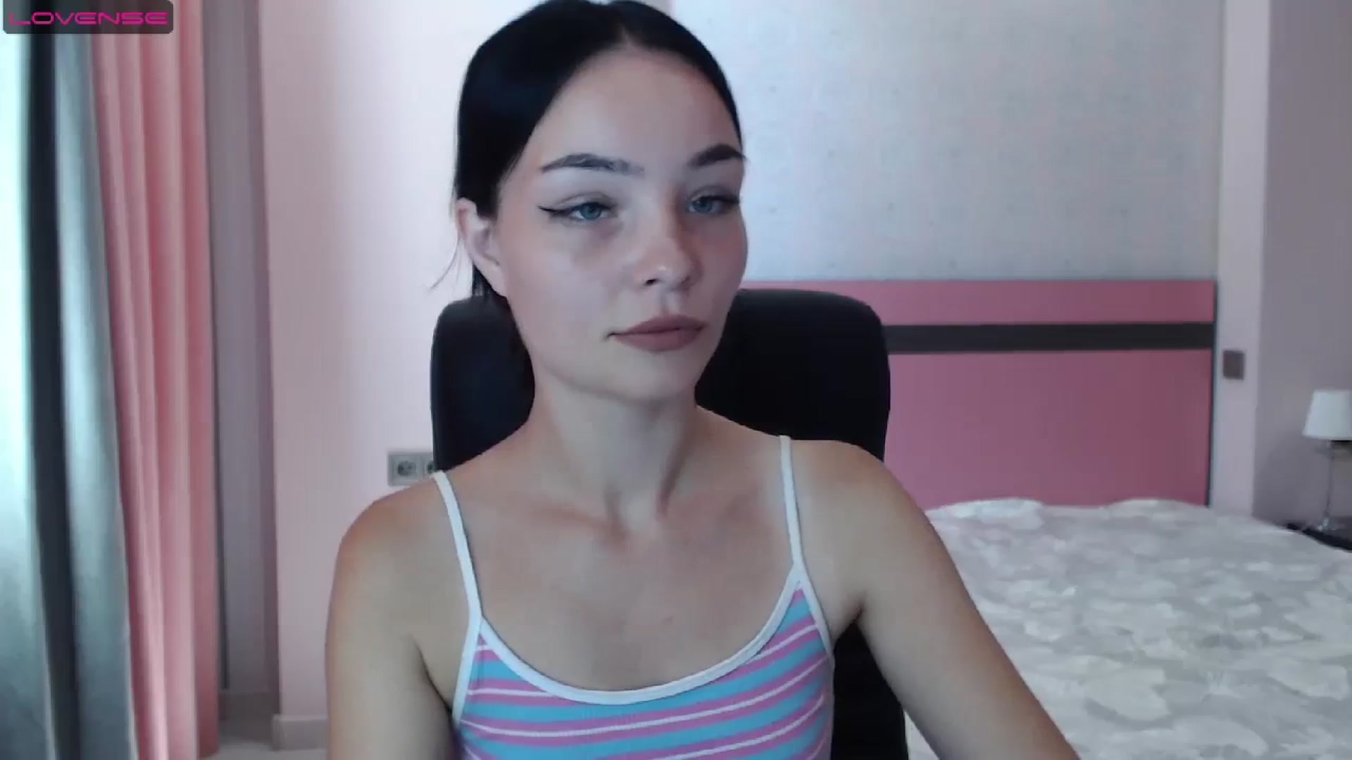 Gallery image thumbnail from SonyaOlsen's myfreecams stream on, 07/24/2023, 07:45 image 6 of 20