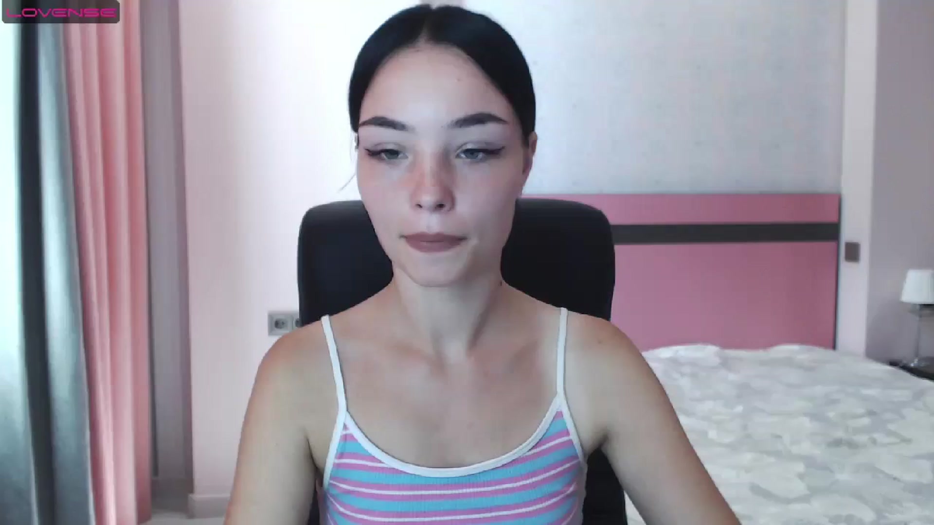 Gallery image thumbnail from SonyaOlsen's myfreecams stream on, 07/24/2023, 07:45 image 20 of 20