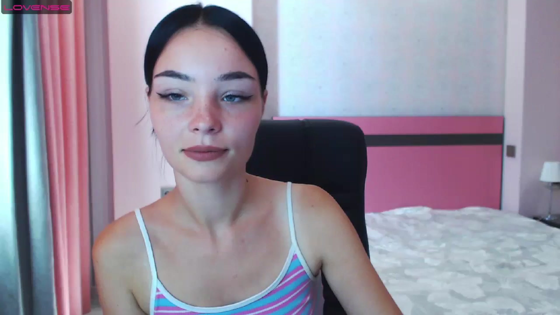 Gallery image thumbnail from SonyaOlsen's myfreecams stream on, 07/24/2023, 07:45 image 10 of 20