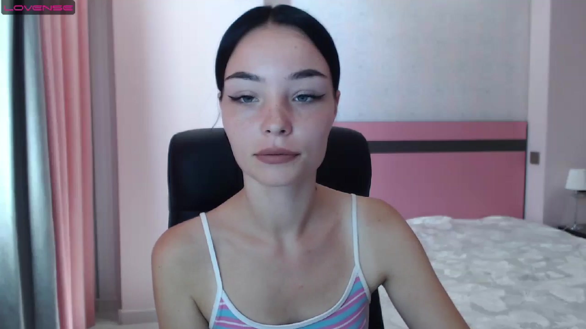 Gallery image thumbnail from SonyaOlsen's myfreecams stream on, 07/24/2023, 07:45 image 2 of 20