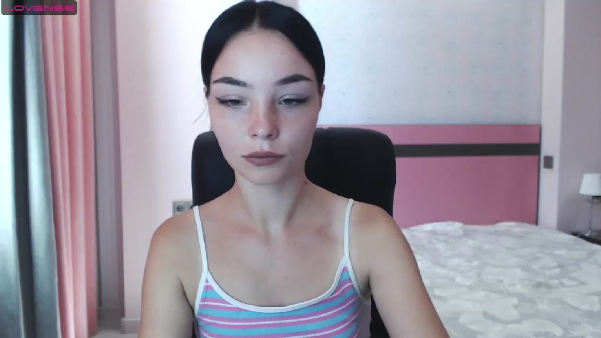 Gallery image thumbnail from SonyaOlsen's myfreecams stream on, 07/24/2023, 07:45 image 16 of 20