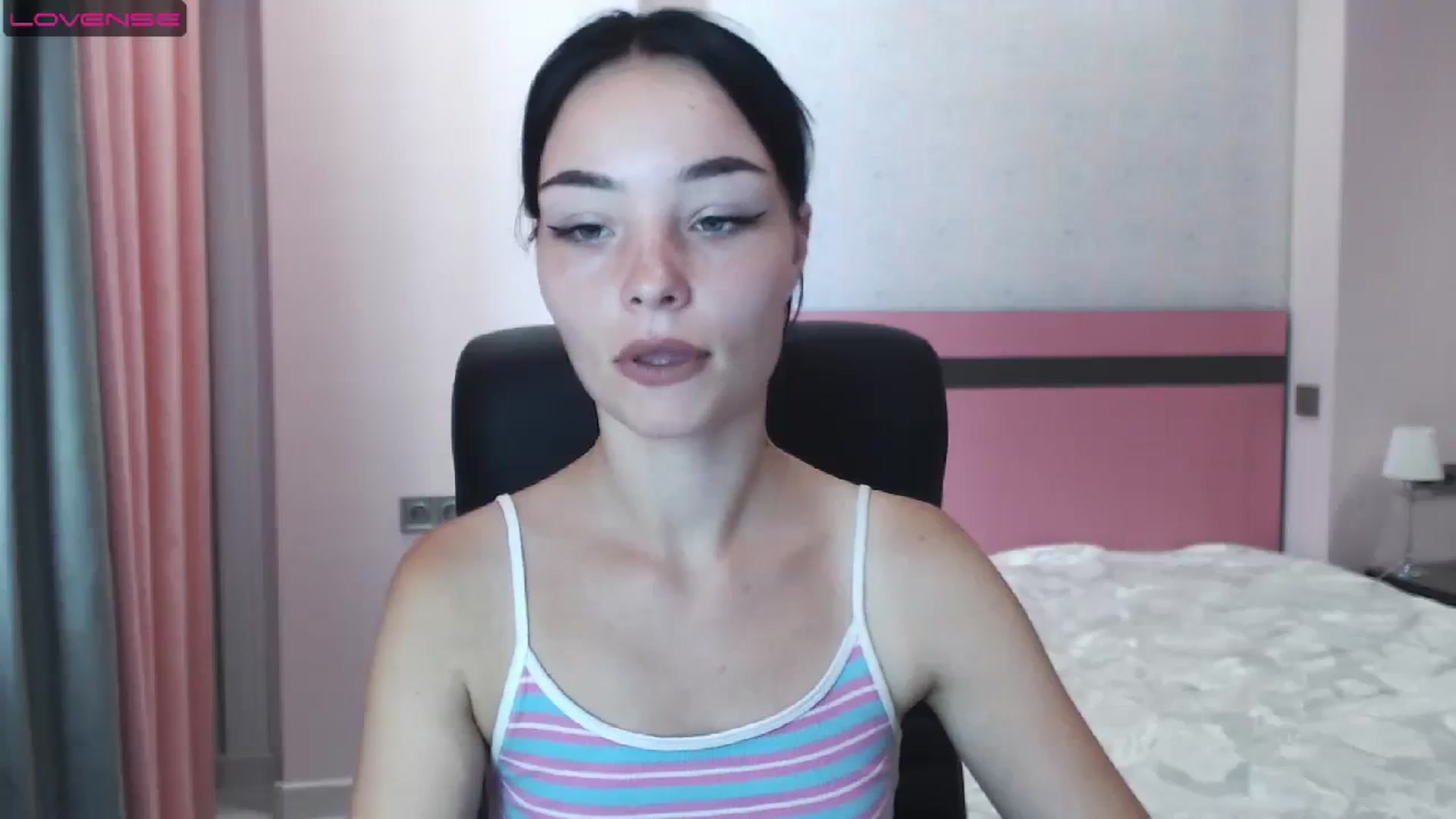 Gallery image thumbnail from SonyaOlsen's myfreecams stream on, 07/24/2023, 10:30 image 9 of 20