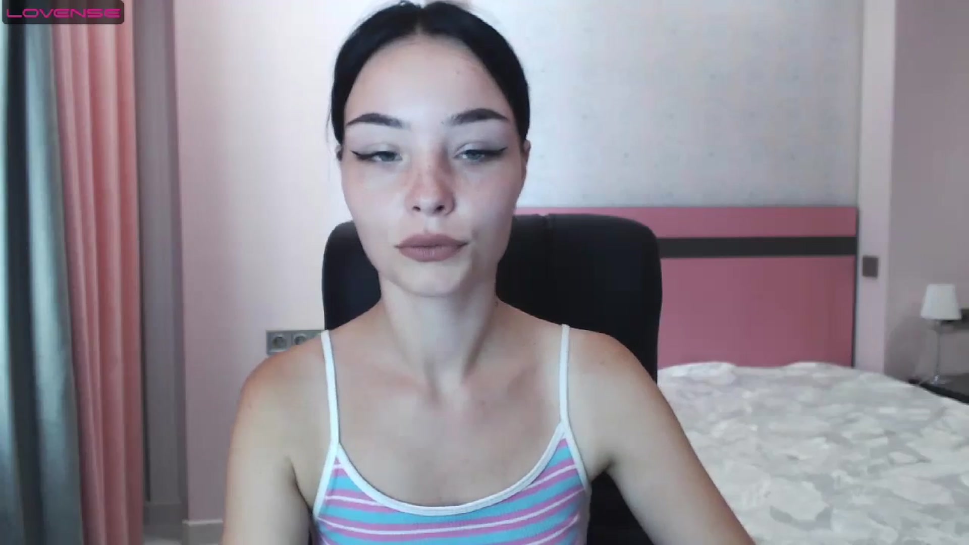 Gallery image thumbnail from SonyaOlsen's myfreecams stream on, 07/24/2023, 10:30 image 2 of 20