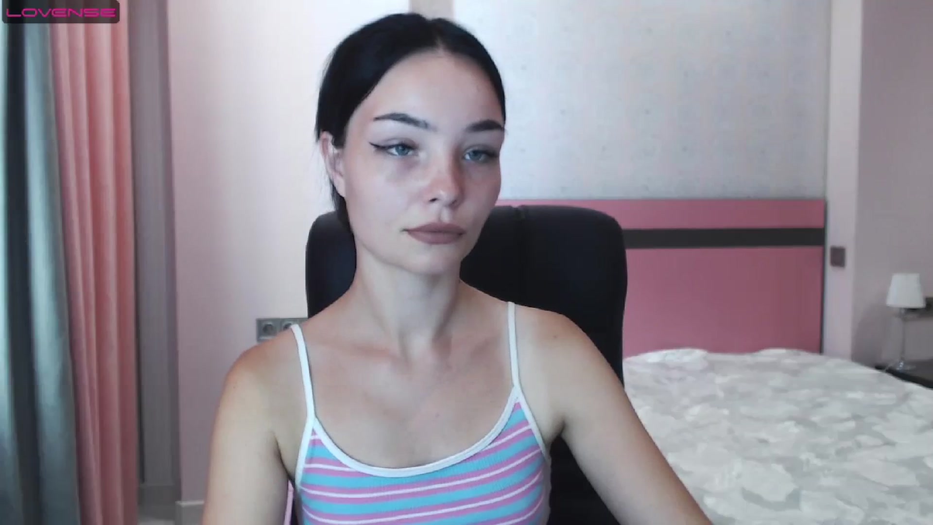 Gallery image thumbnail from SonyaOlsen's myfreecams stream on, 07/24/2023, 10:30 image 3 of 20