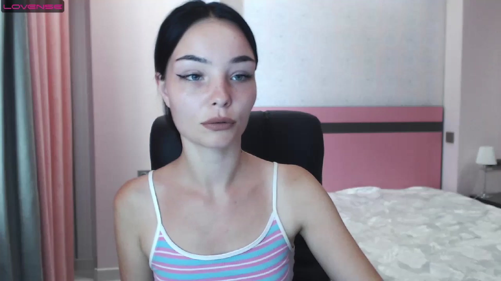 Gallery image thumbnail from SonyaOlsen's myfreecams stream on, 07/24/2023, 10:30 image 8 of 20