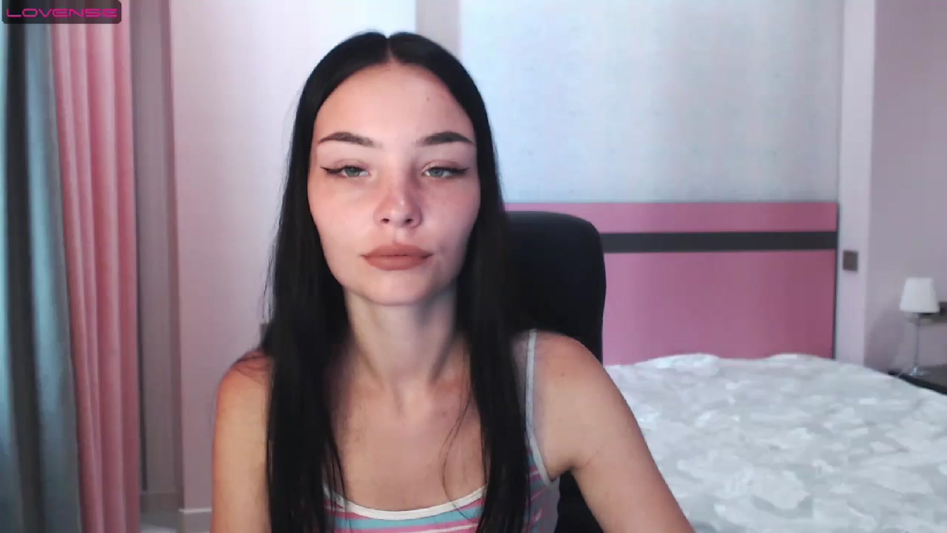 Gallery image thumbnail from SonyaOlsen's myfreecams stream on, 07/24/2023, 10:30 image 19 of 20