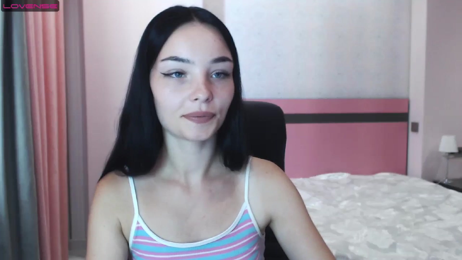 Gallery image thumbnail from SonyaOlsen's myfreecams stream on, 07/24/2023, 10:30 image 16 of 20
