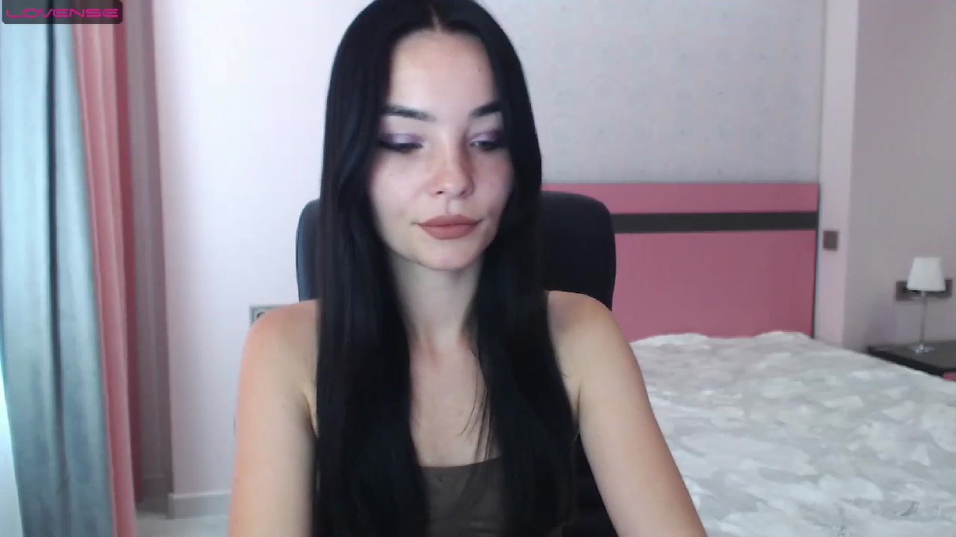 Gallery image thumbnail from SonyaOlsen's myfreecams stream on, 07/25/2023, 07:54 image 17 of 20