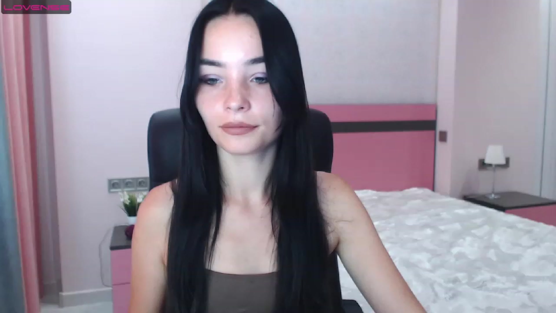 Gallery image thumbnail from SonyaOlsen's myfreecams stream on, 07/25/2023, 09:26 image 13 of 20