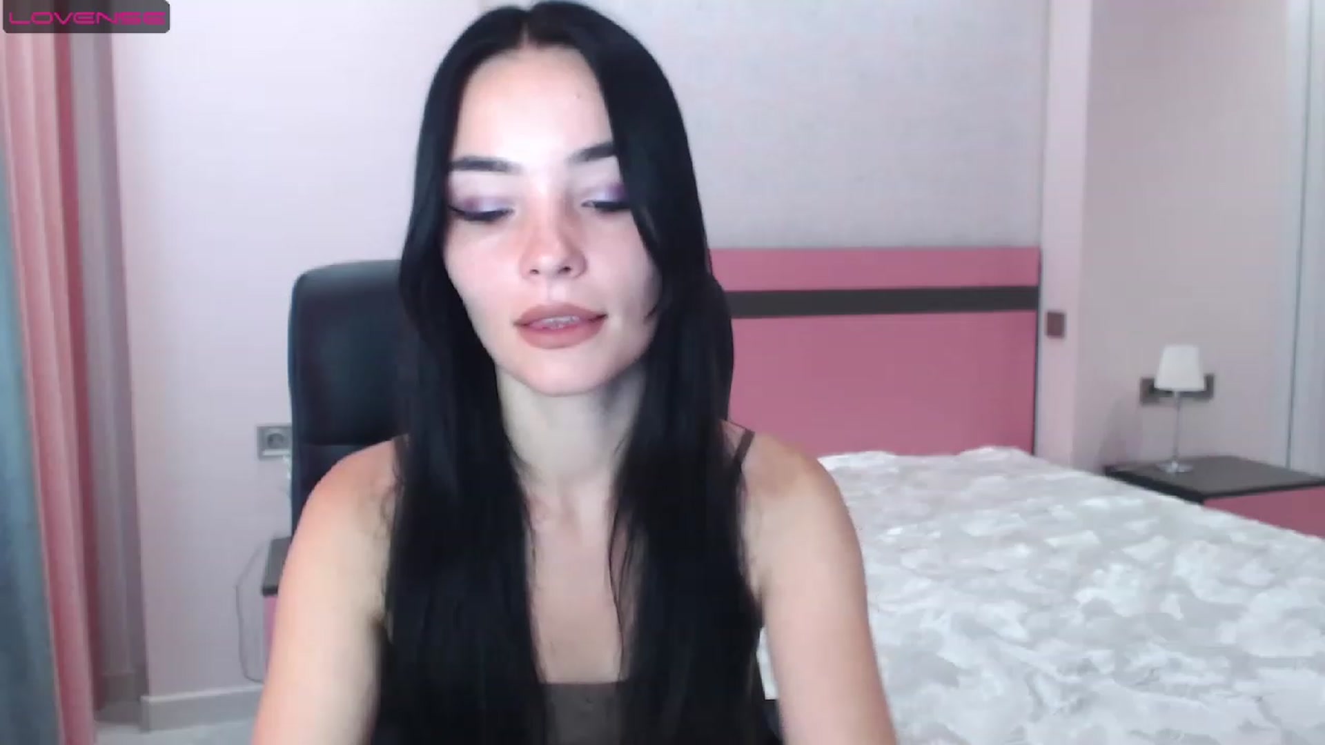 Gallery image thumbnail from SonyaOlsen's myfreecams stream on, 07/25/2023, 09:26 image 18 of 20