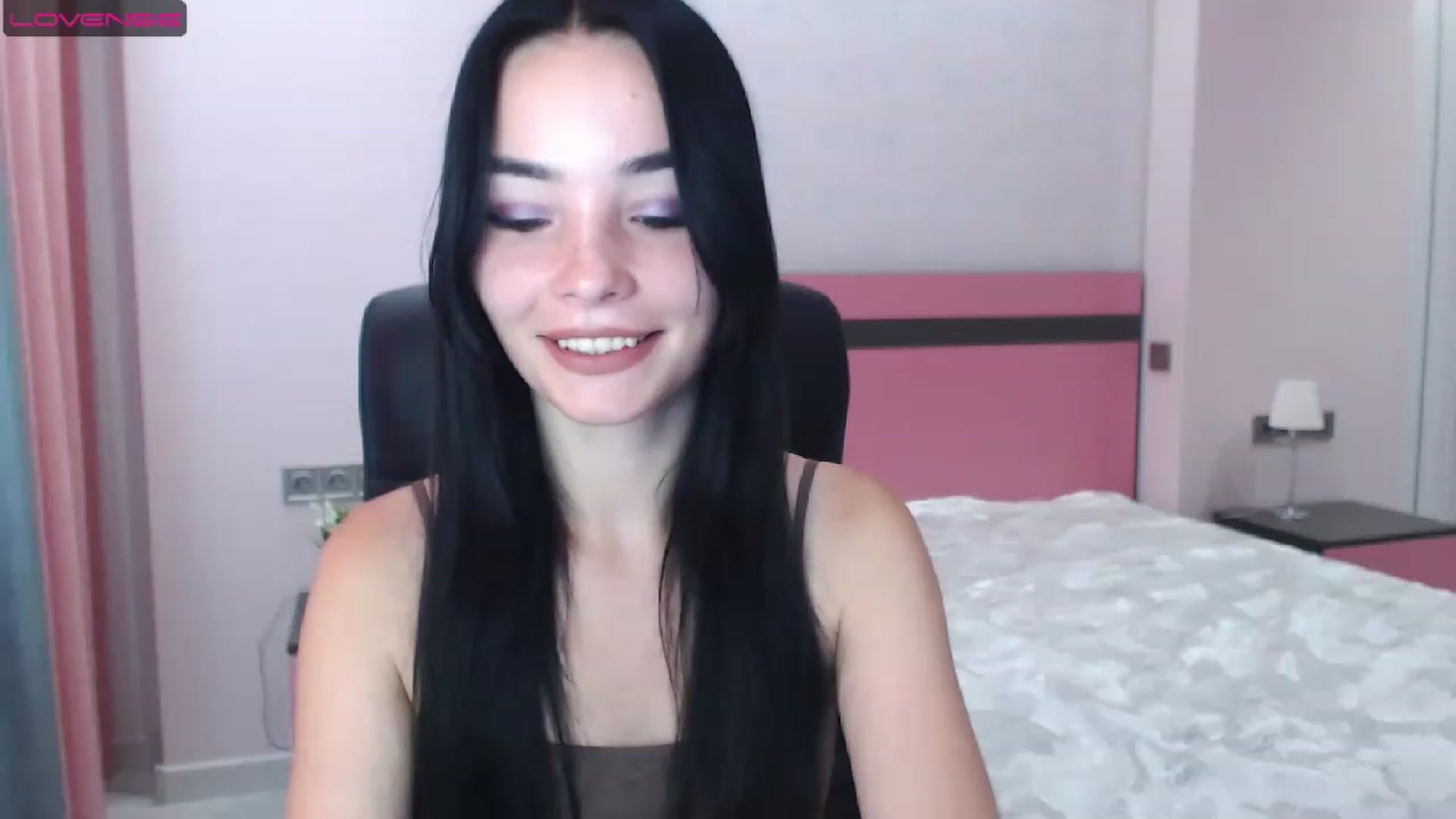 Gallery image thumbnail from SonyaOlsen's myfreecams stream on, 07/25/2023, 09:26 image 14 of 20