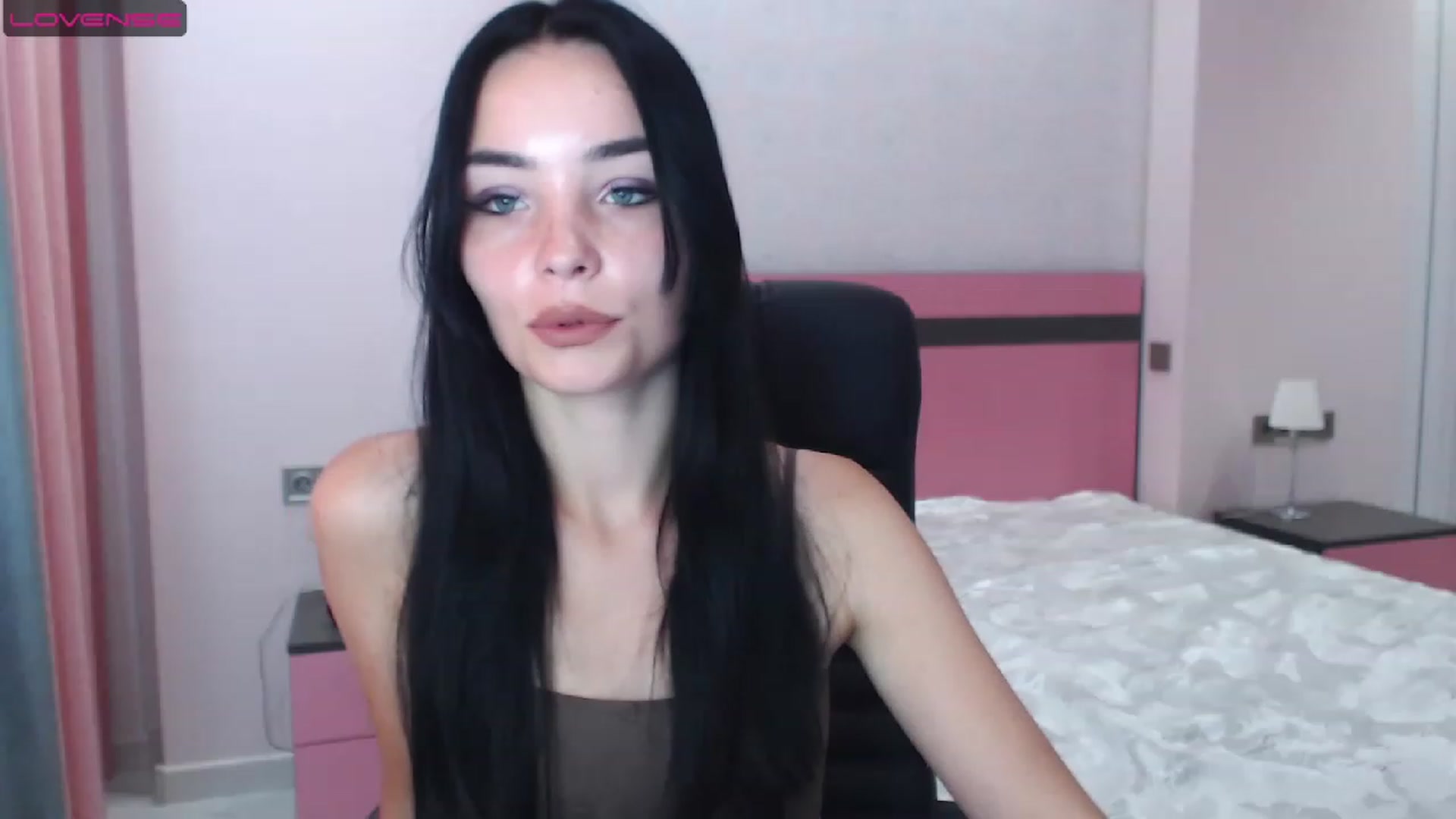 Gallery image thumbnail from SonyaOlsen's myfreecams stream on, 07/25/2023, 09:26 image 9 of 20